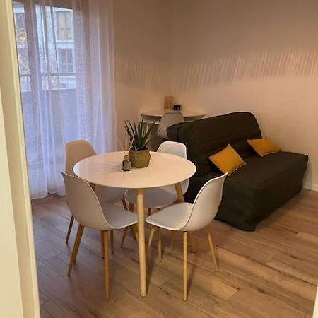 Studio Cosy 12 Min Arc De Triomphe Rueil-Malmaison Exterior foto